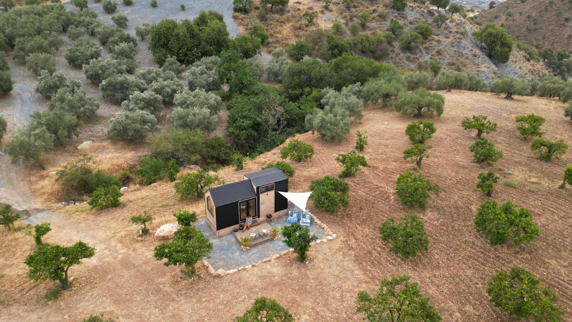 La Vista Huma By Tiny Away Villa Alora Bagian luar foto