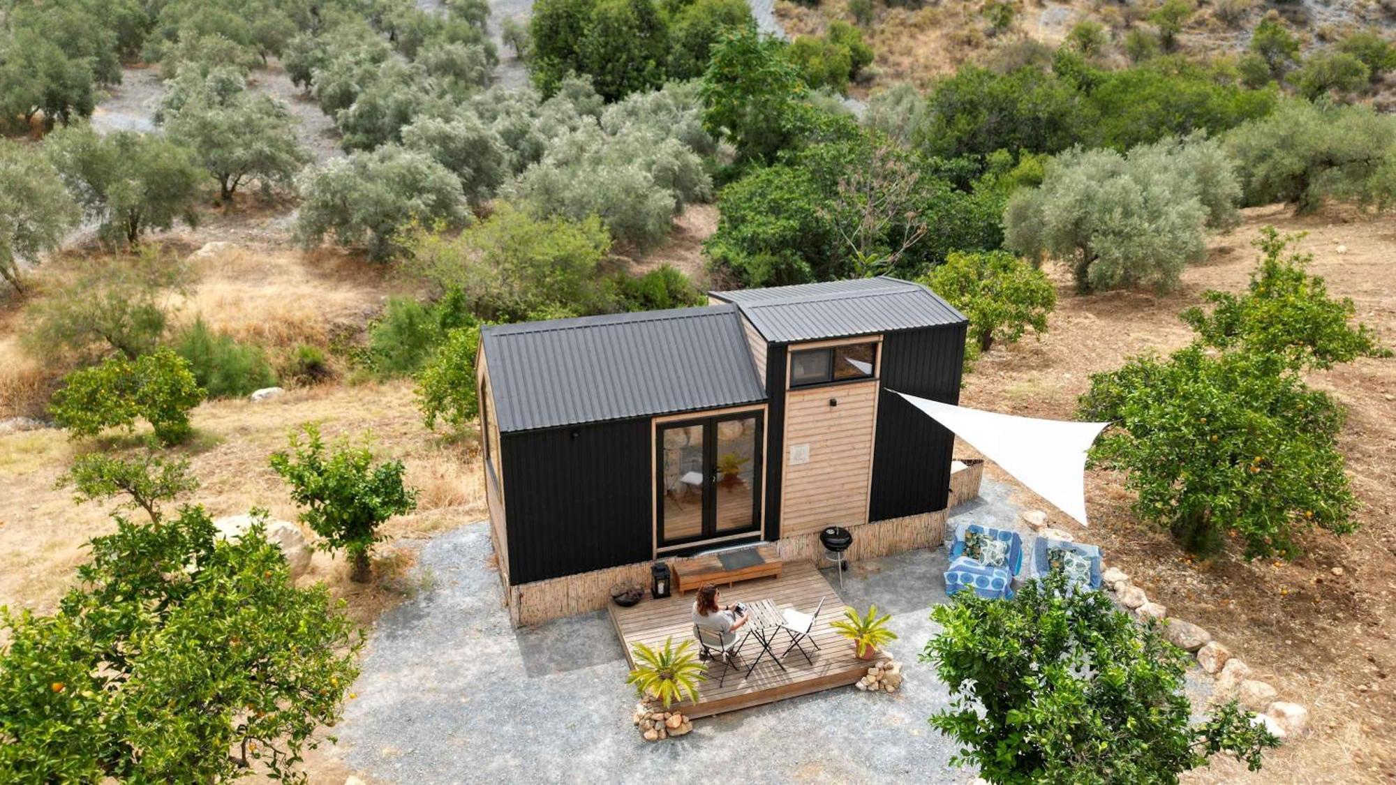 La Vista Huma By Tiny Away Villa Alora Bagian luar foto
